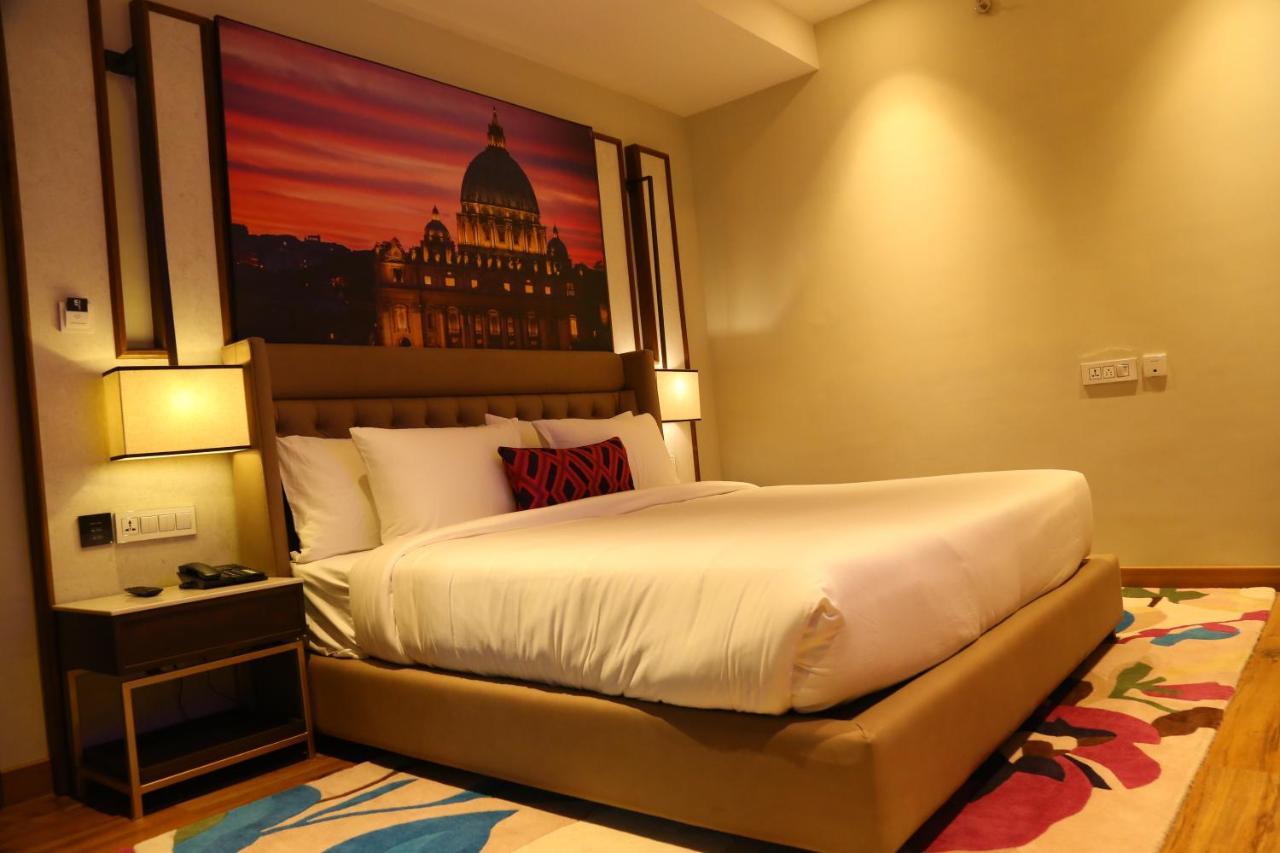 Dreamz Inn & Suites Zirakpur Extérieur photo