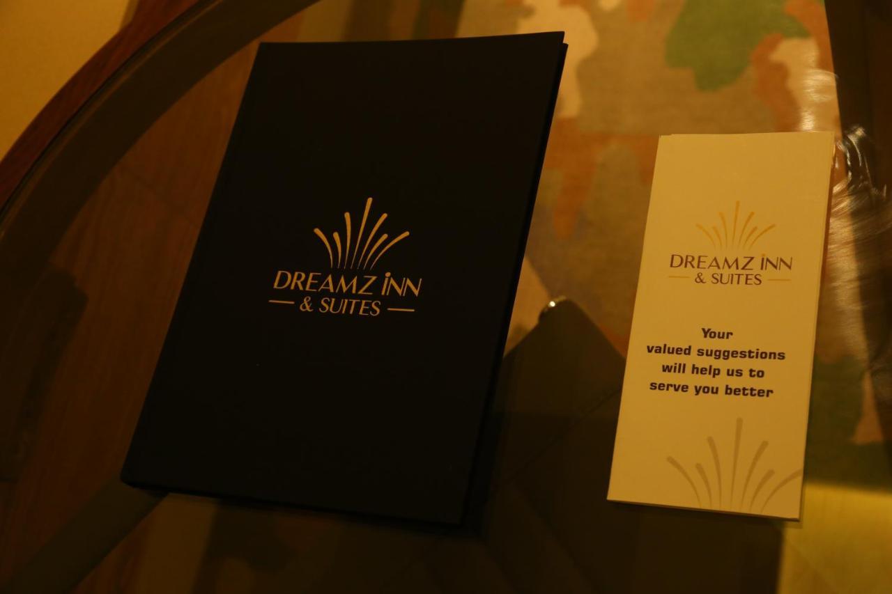 Dreamz Inn & Suites Zirakpur Extérieur photo
