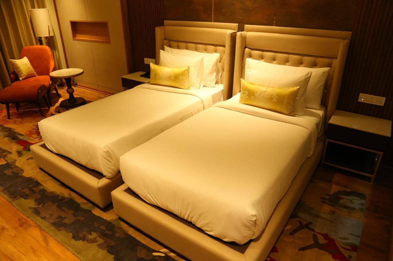 Dreamz Inn & Suites Zirakpur Extérieur photo